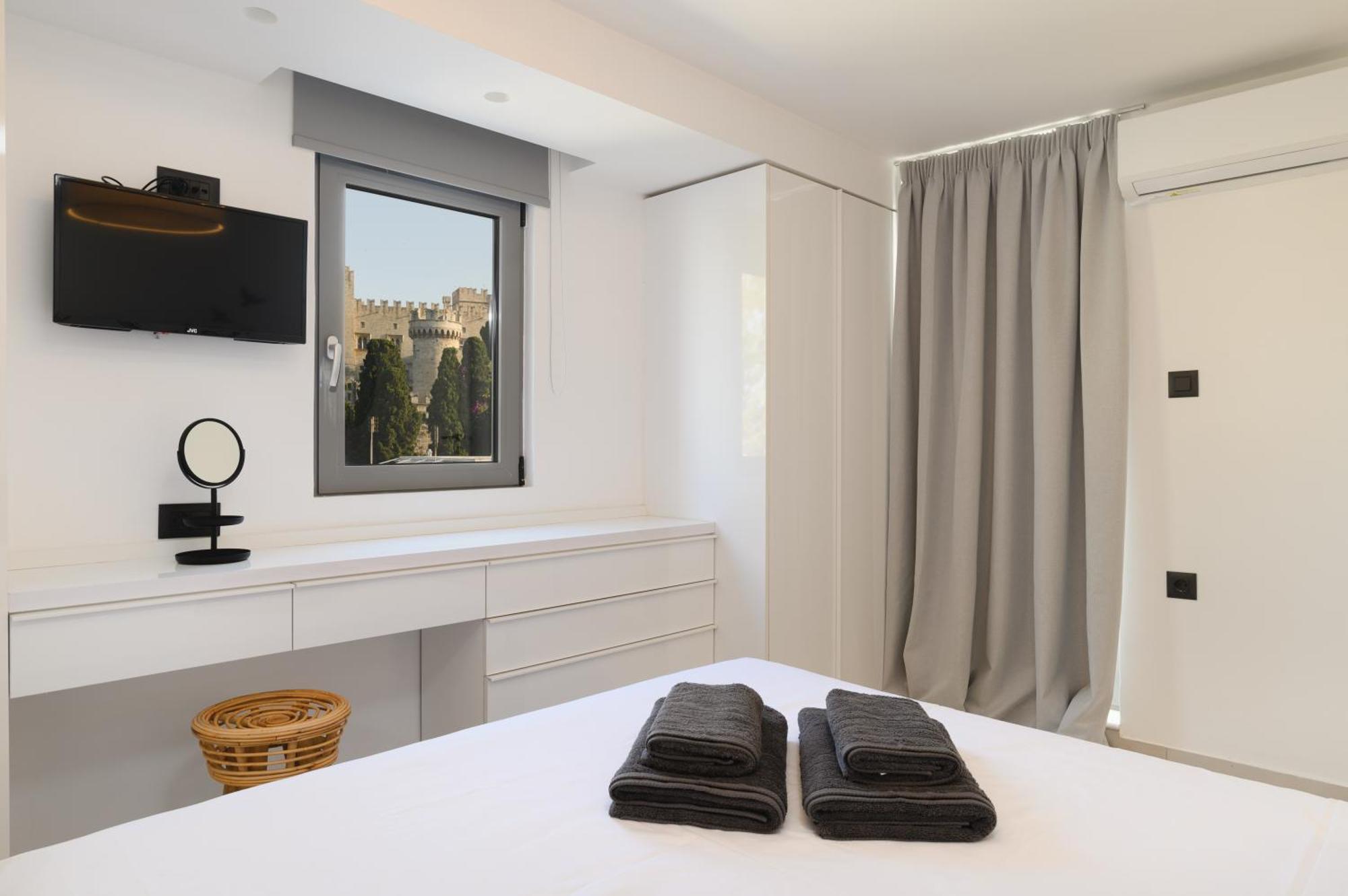 Castelo View Luxury Apt Rhodes City Εξωτερικό φωτογραφία