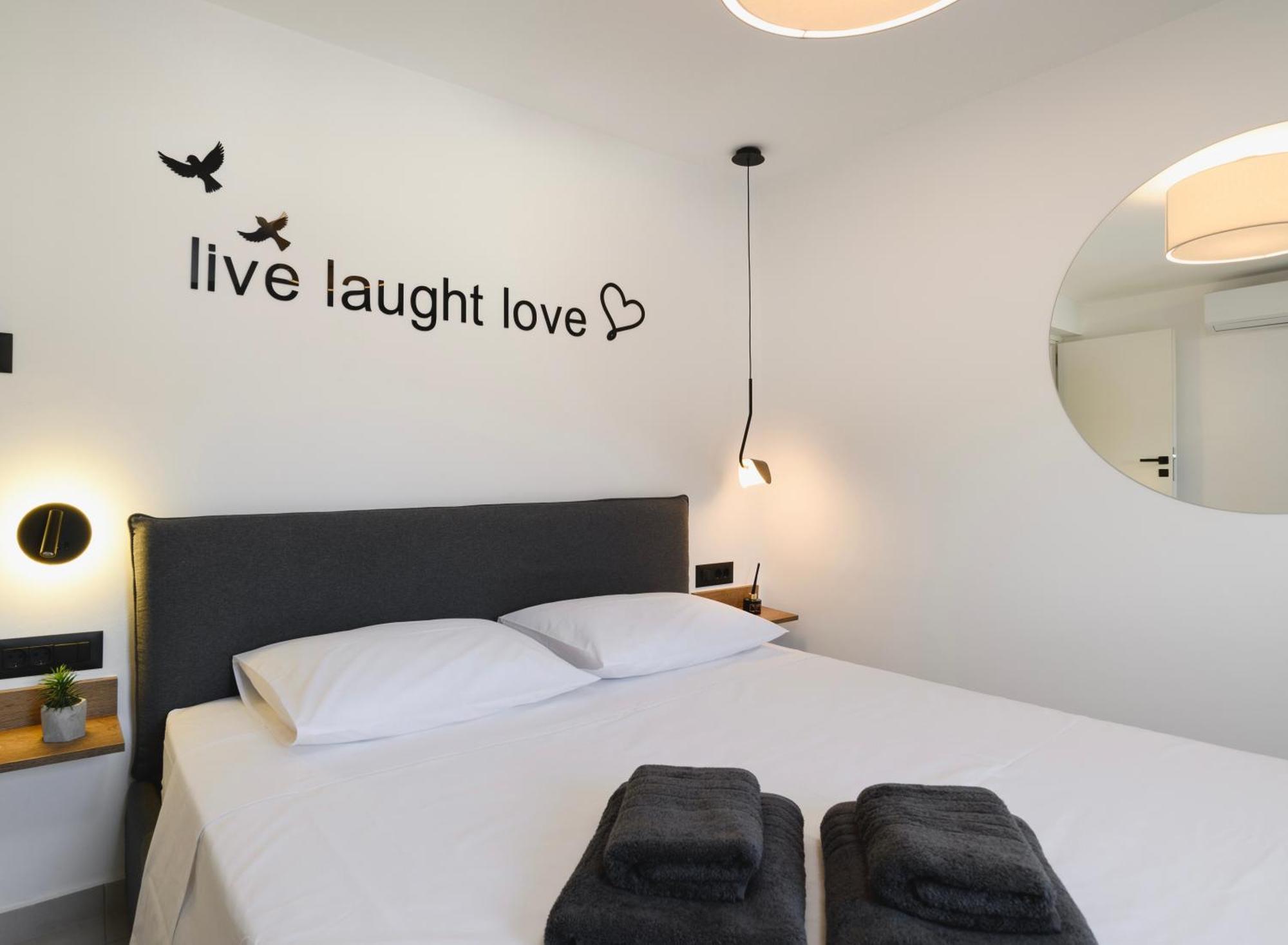 Castelo View Luxury Apt Rhodes City Εξωτερικό φωτογραφία